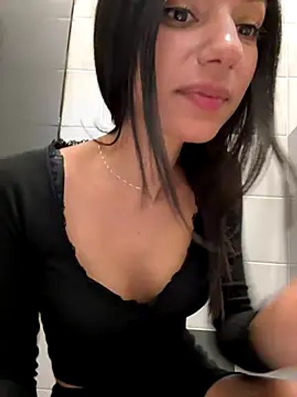 _MiaQueen_