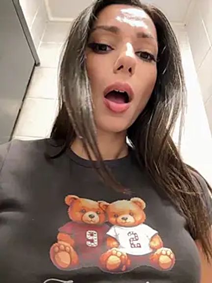 _MiaQueen_