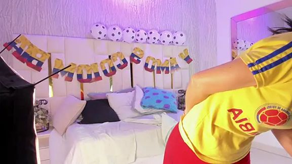 naughtymilfx_