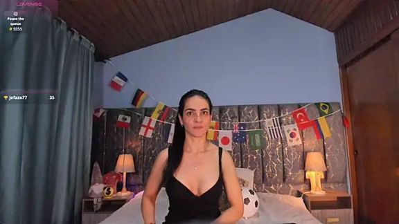 Samantha_Velle