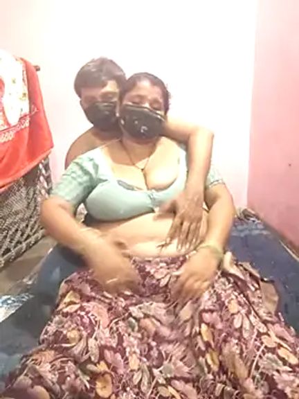 gujjuhotcouple