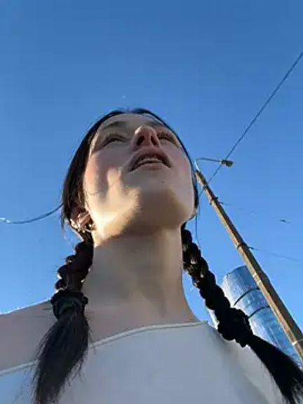 Mia_Mia_M