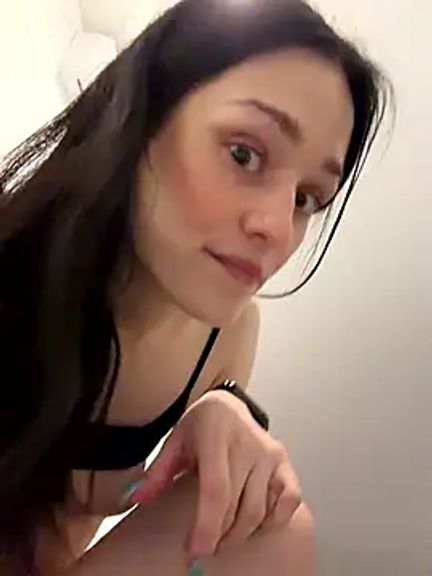 Mia_Mia_M