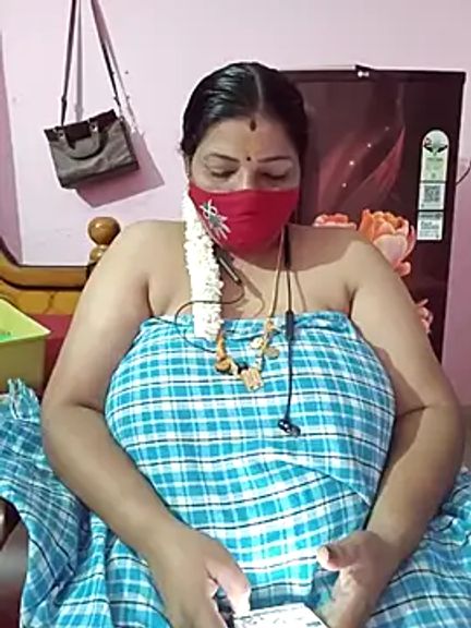 tamil_lathikaaa