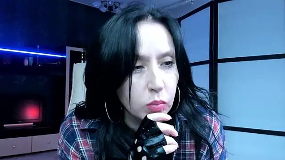 Lucky_Milf