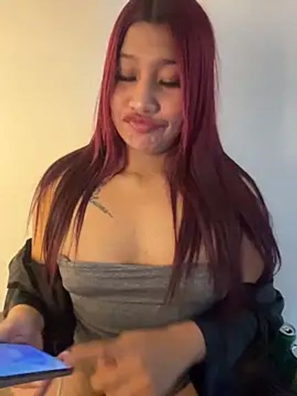 Cherry_Charlottee