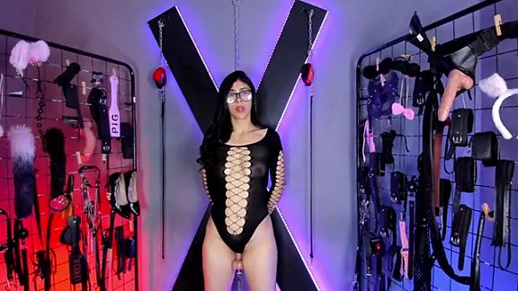 Cinthia_Iris_BDSM