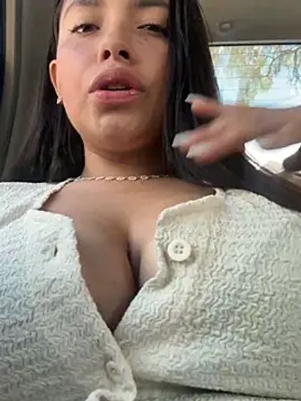 Miss_Bella_Flame