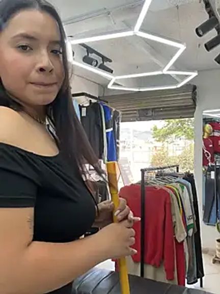 Miss_Bella_Flame
