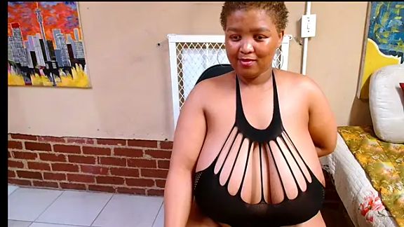 CurvyAfricanGoddess