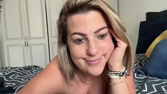 MsBelleWarick