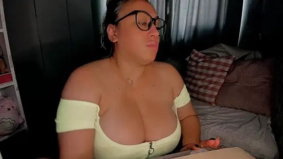 CumOnMy_Tits