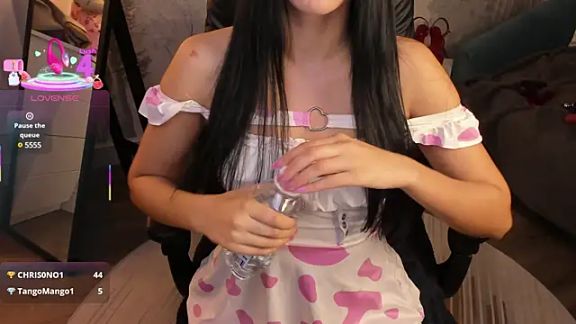 amanda_strong