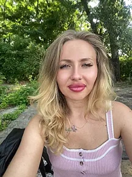 Blueeyed_Angel