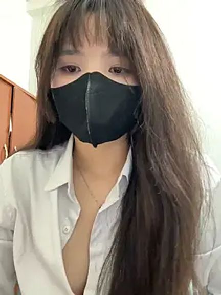 VyVy18