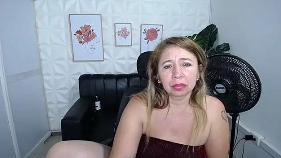 Valentinaa_mature