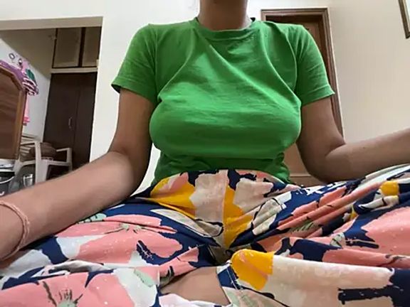 Noor_Sexy02