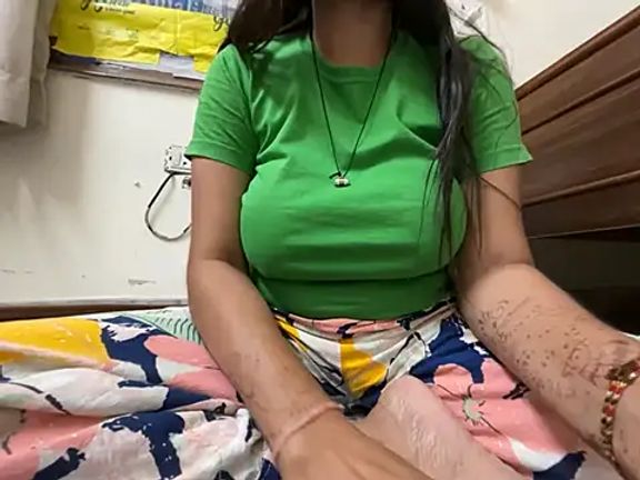 Noor_Sexy02