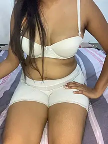 Lishel_Ananya