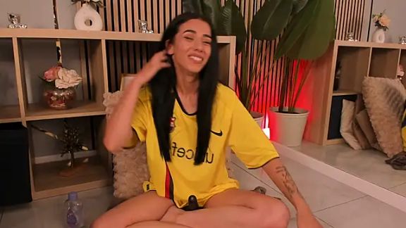 TiaCyrrus