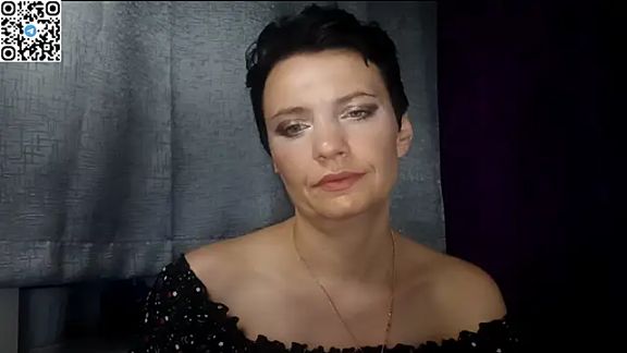 HotMamaQueen234