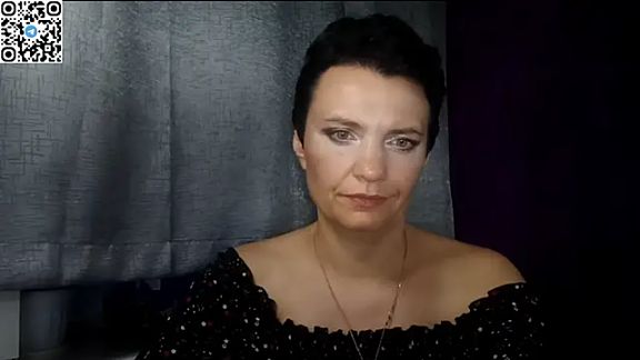 HotMamaQueen234