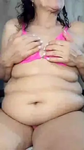 HOT_LATINA20