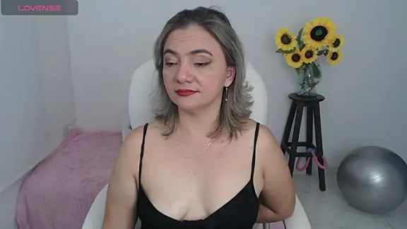 ana_milf