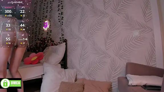 Niktoria_Shy