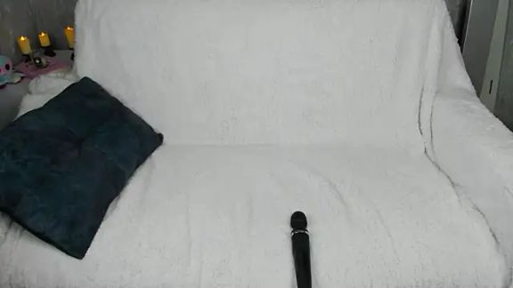 Niktoria_Shy