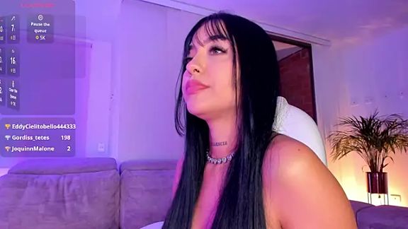 Kylie_roxx03