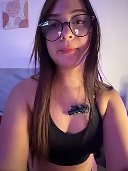 Zoe_Lennoxx