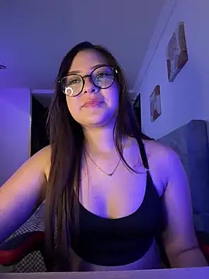 Zoe_Lennoxx