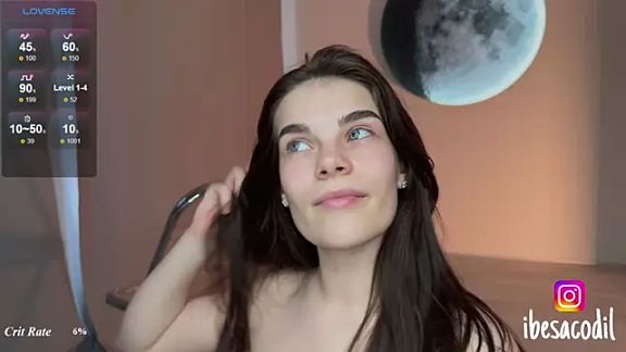 adriana_allien