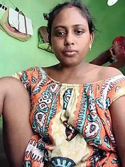 puja560