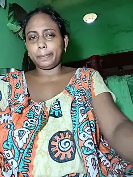 puja560