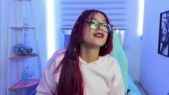 Sara_Red_X