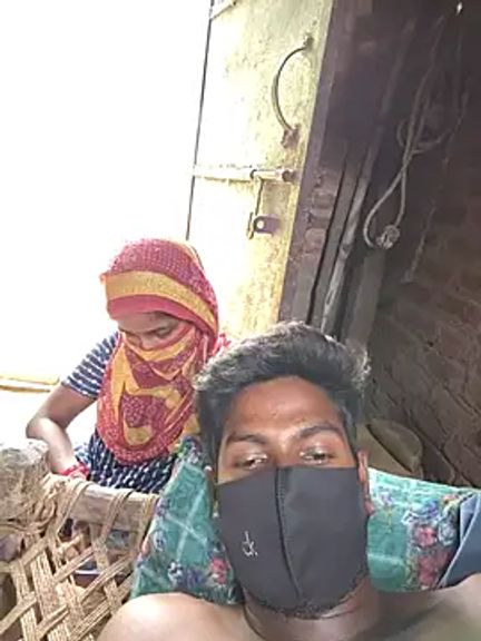 Village_Couples77