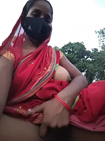 Village_Couples77