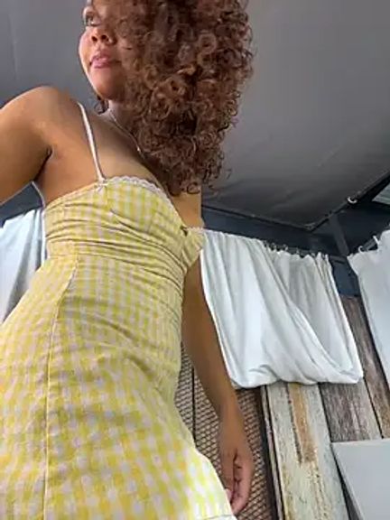 CurlyOopsieXXX