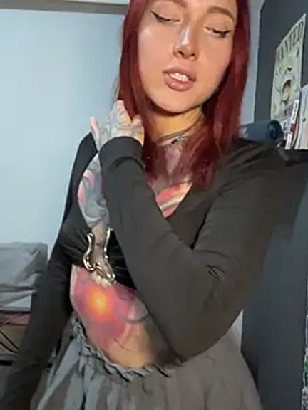 Selena_Rouge1