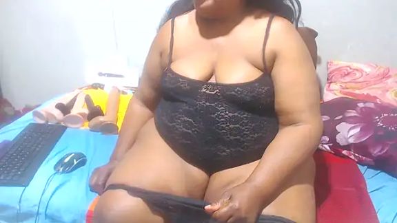 MatureBootyBabe4Uxx