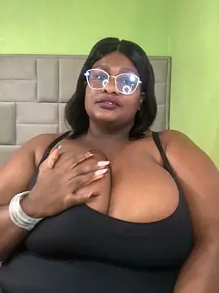 bustytitsxxx