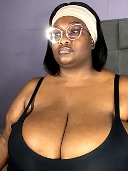 bustytitsxxx