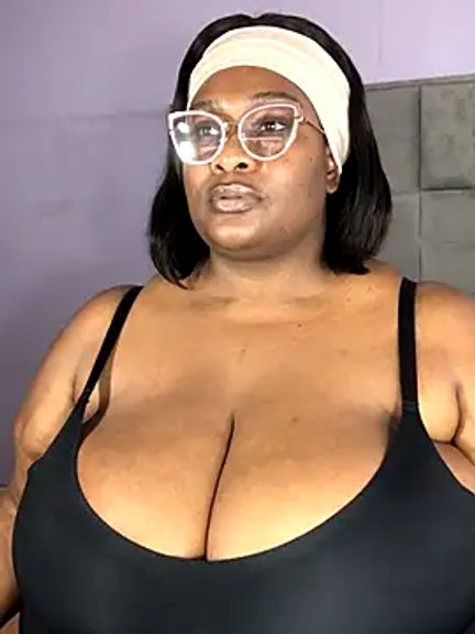 bustytitsxxx