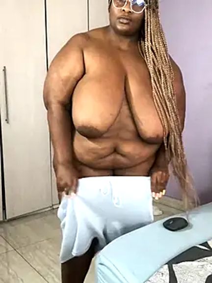 bustytitsxxx
