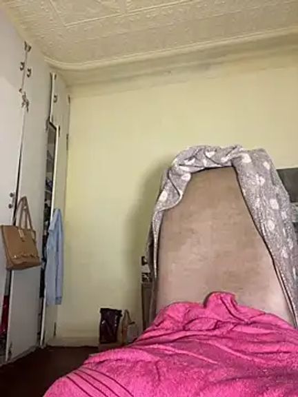 MaskedBootyLicious28