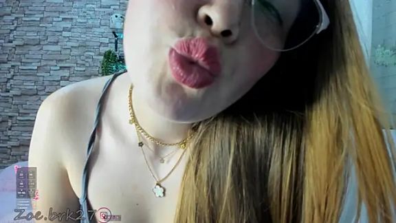 Zoe_brk