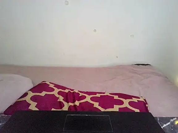 HOT_SNEHA4