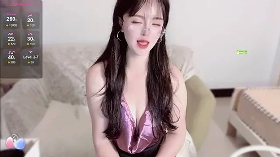 Seven_y7
